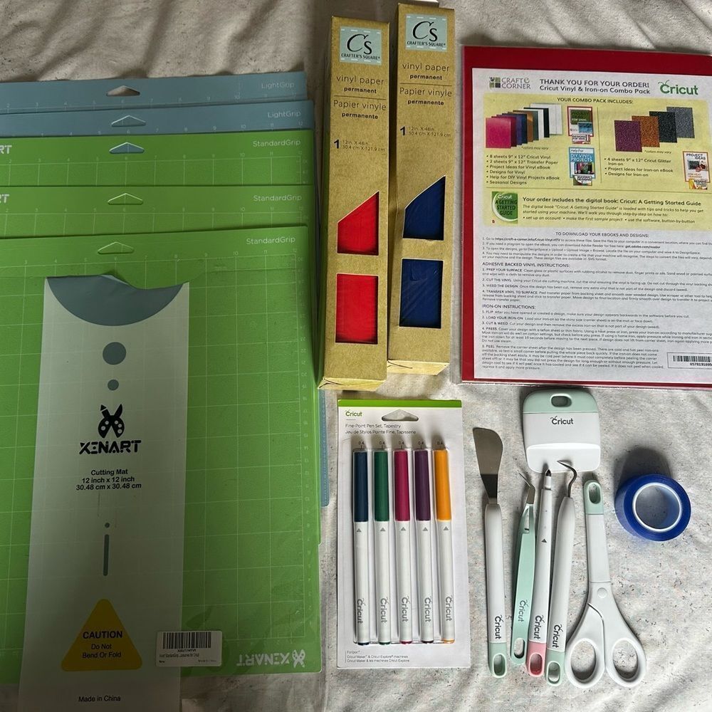 Cricut Explore Air 2 + Essentials bundle - Picture 3 of 8